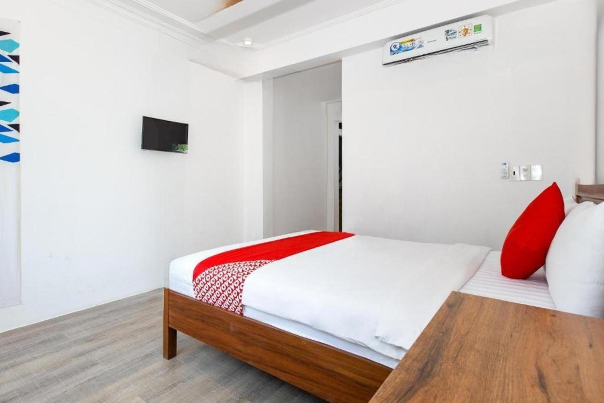 Gis Hotel Nha Trang & Motorbike Rental מראה חיצוני תמונה