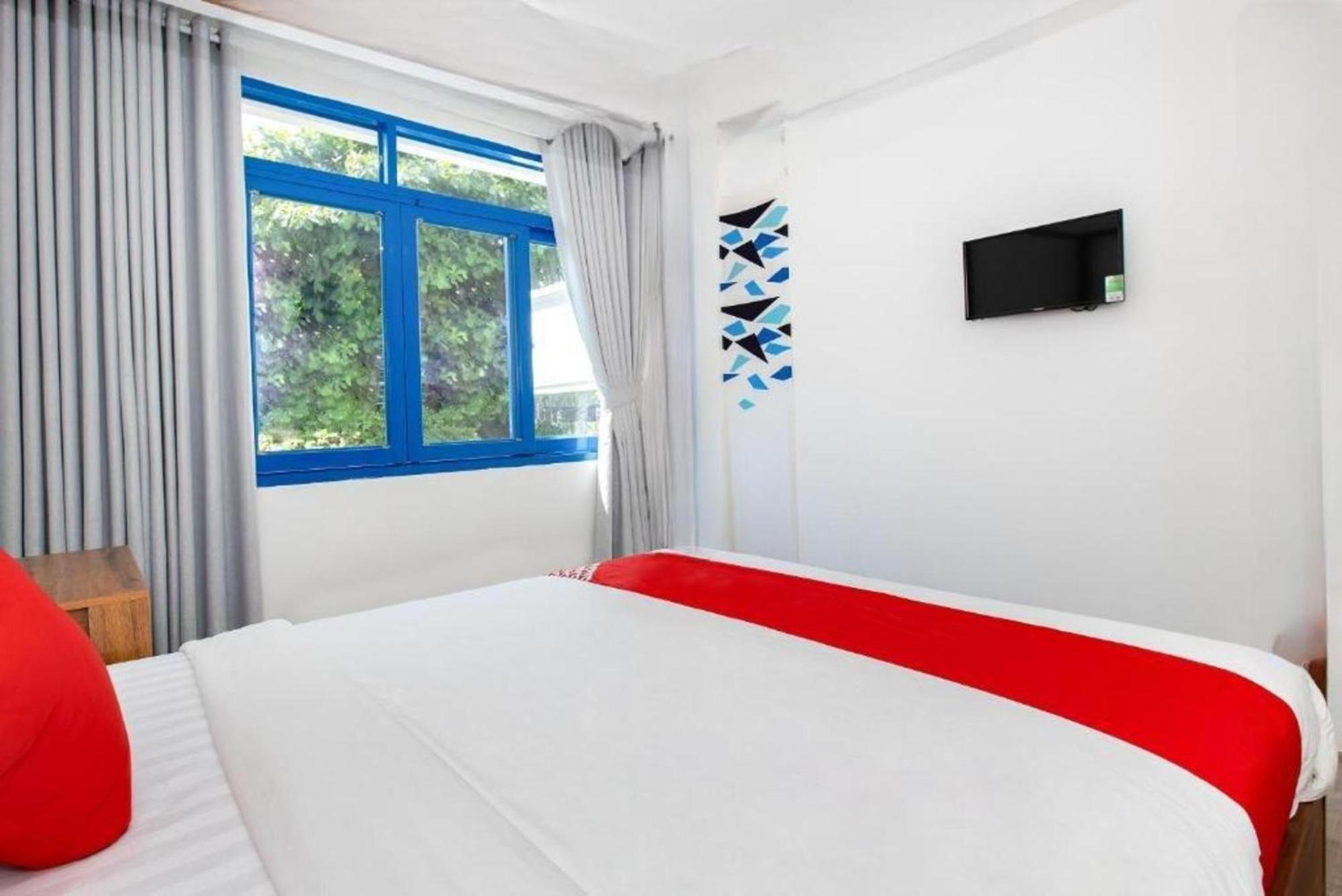 Gis Hotel Nha Trang & Motorbike Rental מראה חיצוני תמונה