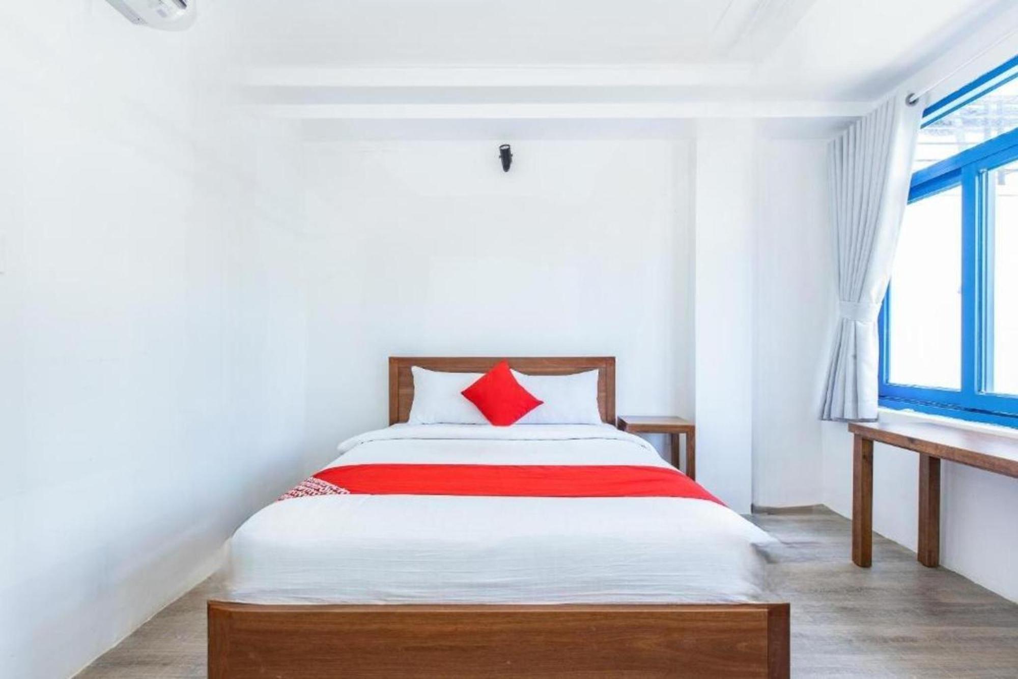 Gis Hotel Nha Trang & Motorbike Rental מראה חיצוני תמונה