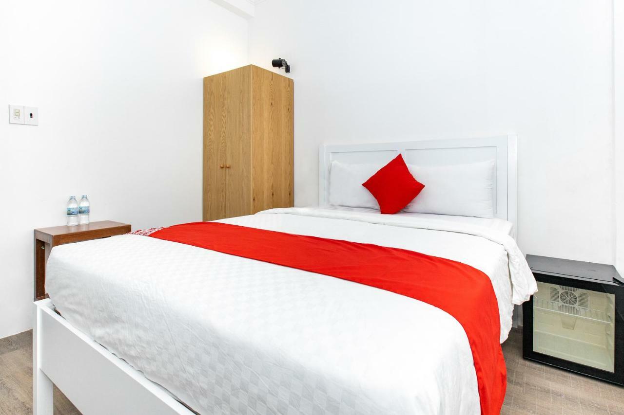 Gis Hotel Nha Trang & Motorbike Rental מראה חיצוני תמונה
