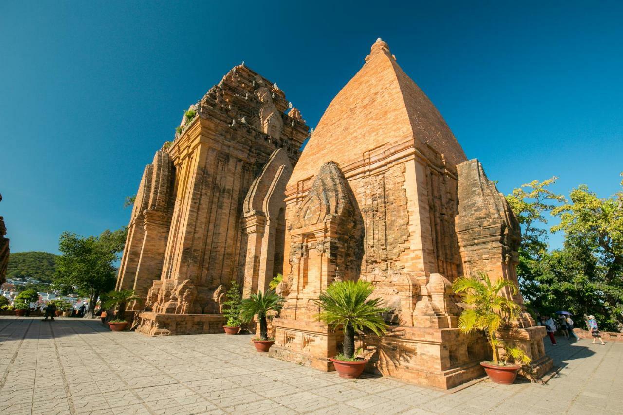 Gis Hotel Nha Trang & Motorbike Rental מראה חיצוני תמונה