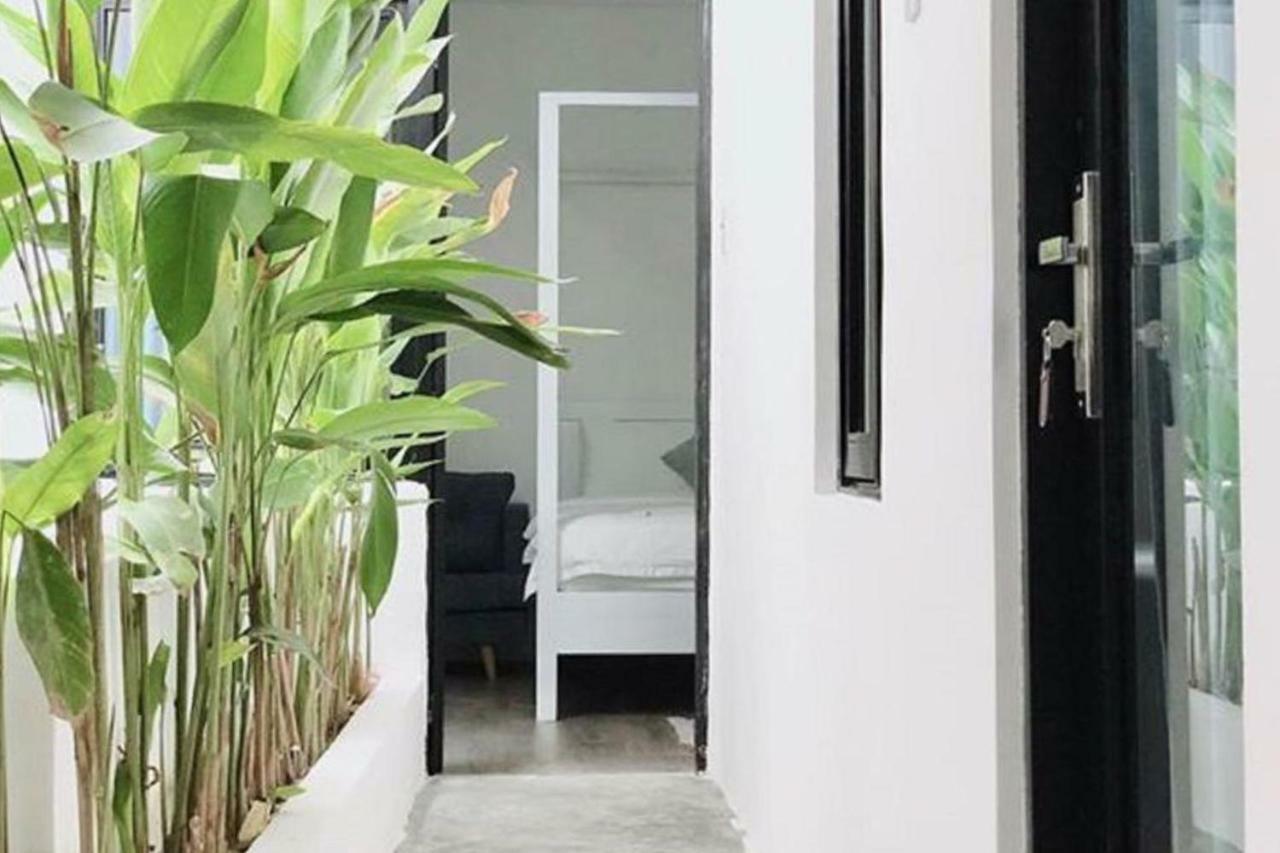 Gis Hotel Nha Trang & Motorbike Rental מראה חיצוני תמונה